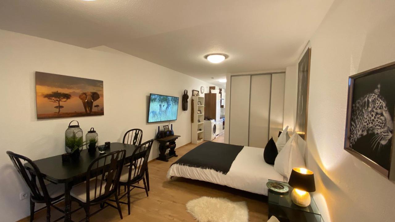 Apartment 900M To Exhibition Düsseldorf Exteriör bild